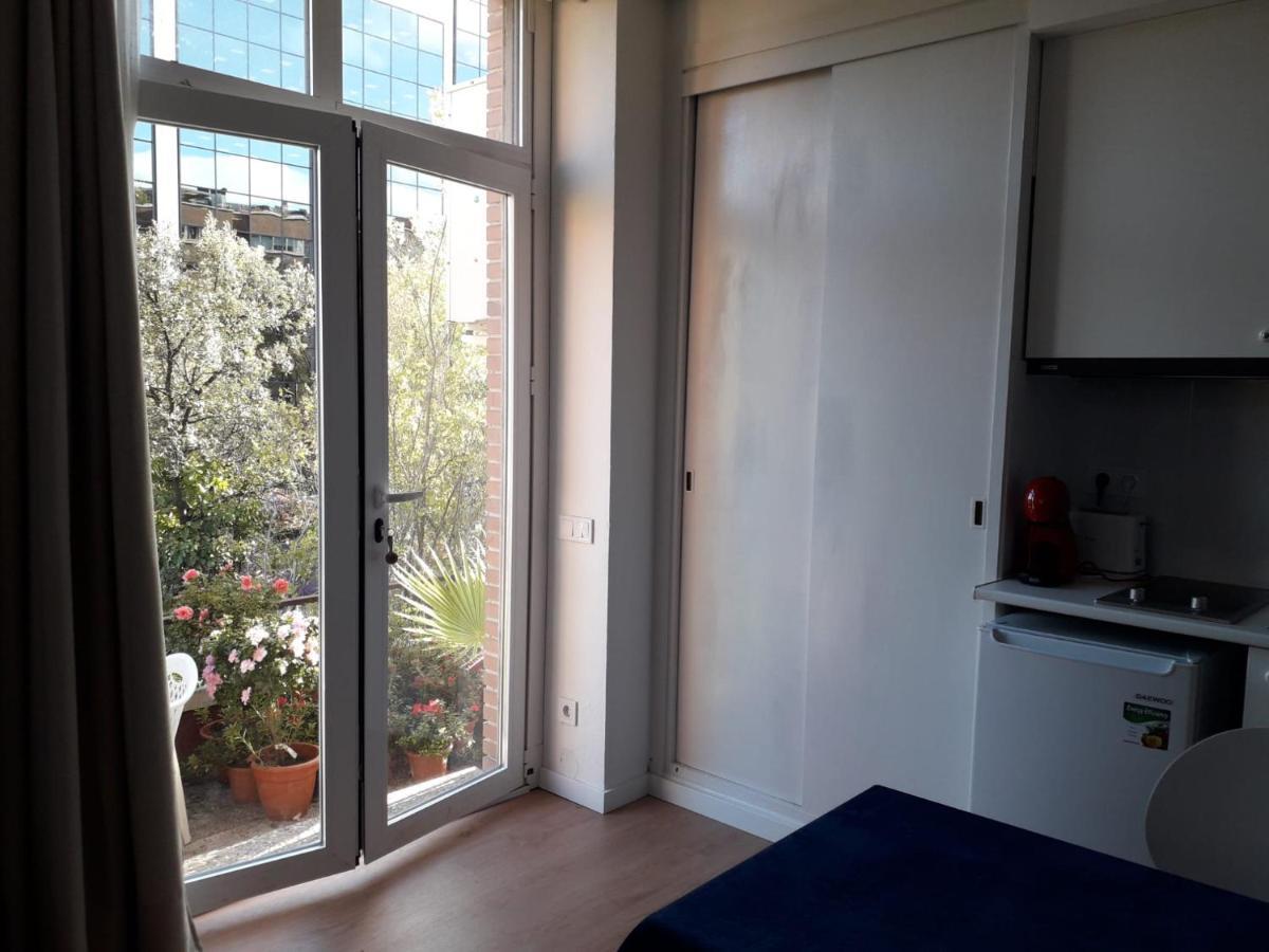 Apartamento Turistico Jardines De Asura Мадрид Екстериор снимка